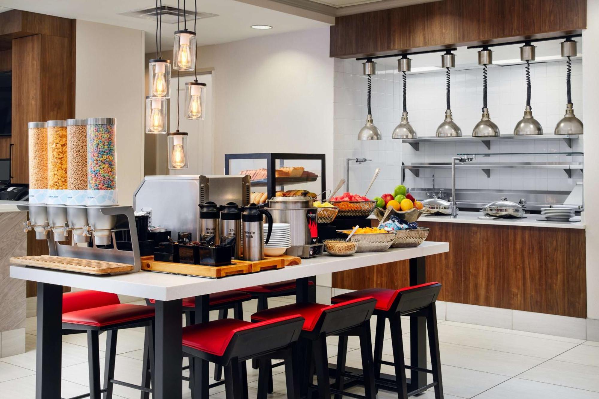 Hilton Garden Inn Schaumburg Extérieur photo